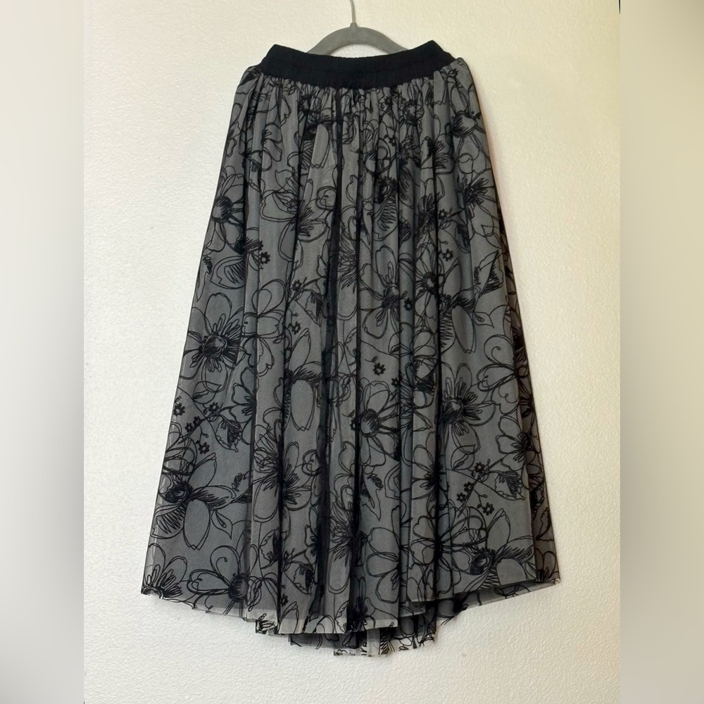 Girl’s Elegant Floral Embroidered Tulle Maxi Skirt